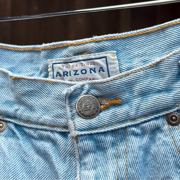 Vintage Arizona Shorts - high waist - no stretch - 14 - (25” waist) - Picture 2 of 5